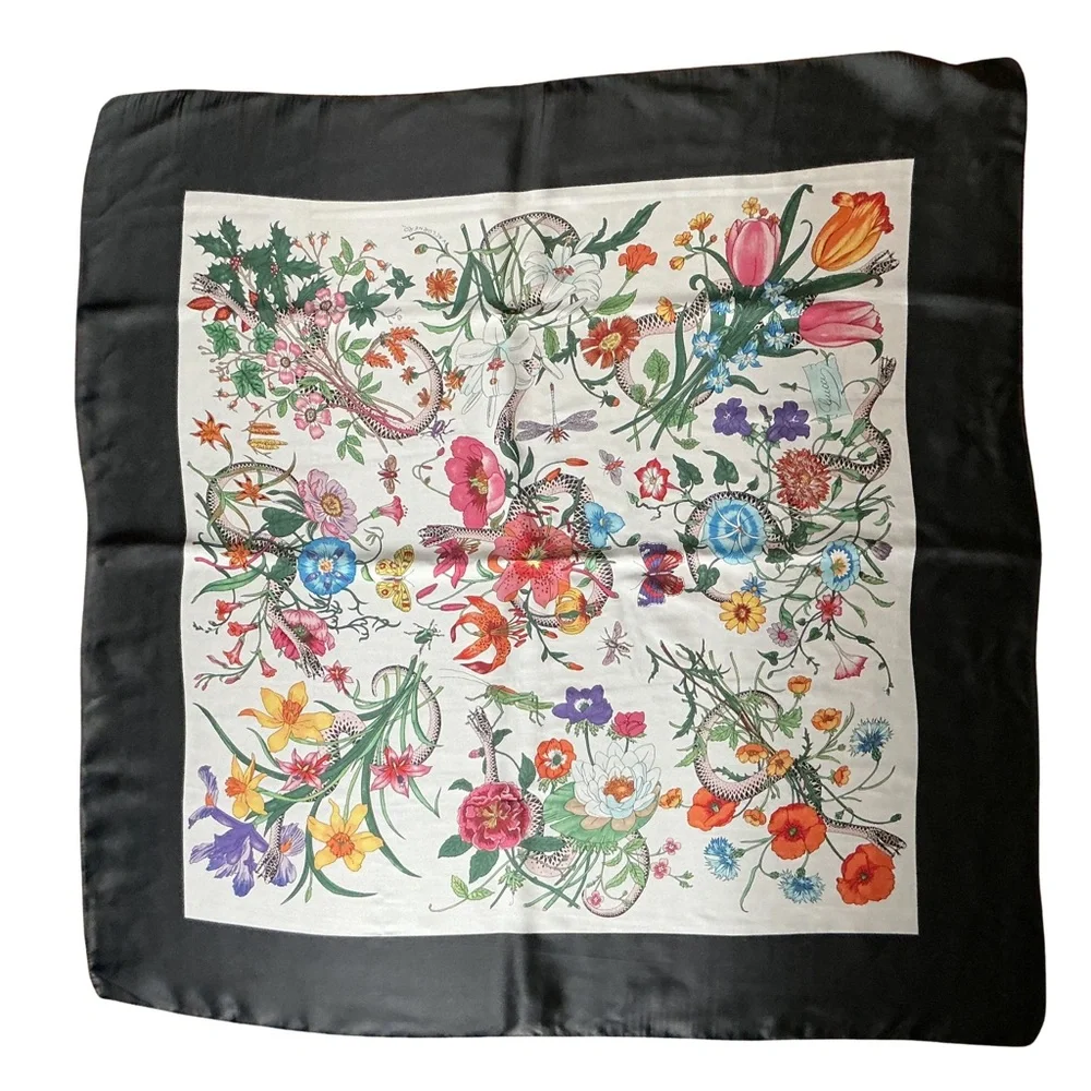 Authentic Gucci 100% Silk Scarf Floral Botanical Snake Print Black Border Italy - Picture 2 of 12